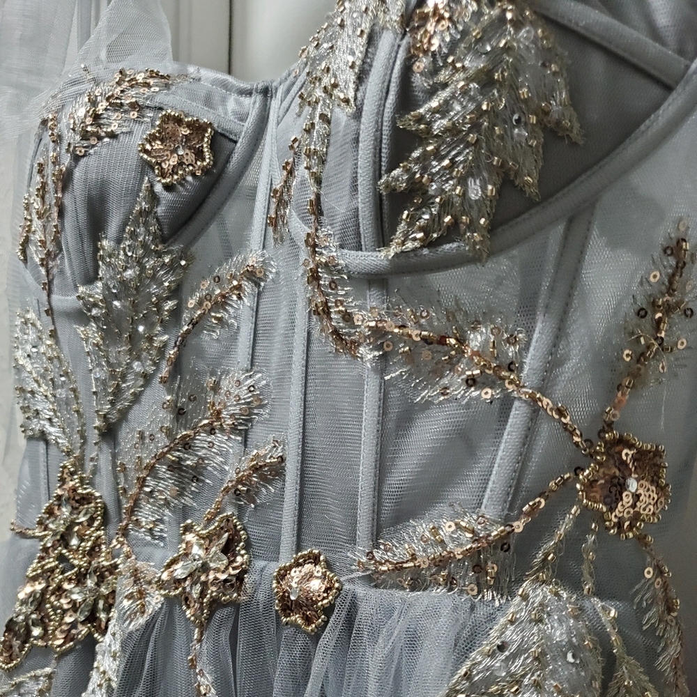 GB (Gianni Bini) formal dress